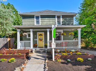 937 NE Holman St, Portland, OR 97211