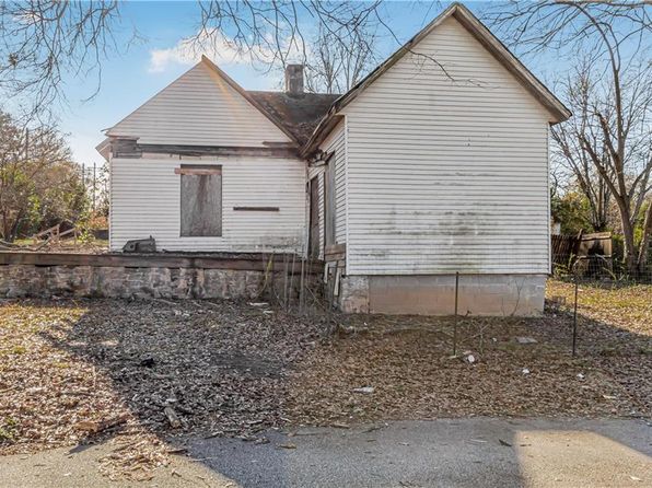 6834 E Church St, Lithonia, GA 30058