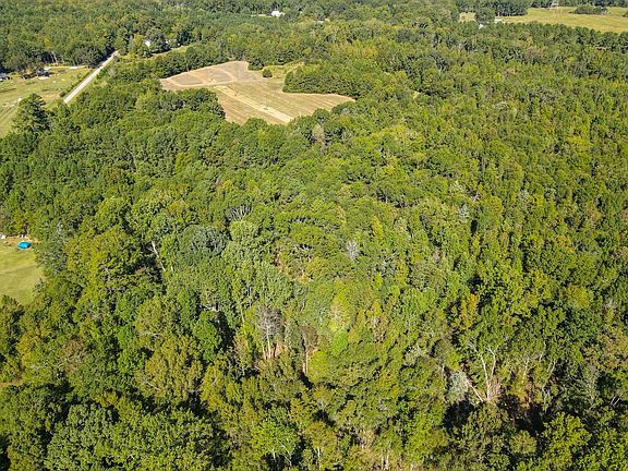 4th image of 315 Youngs Schoolhouse Rd