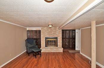 3rd image of 1716 Leaf Crest Dr