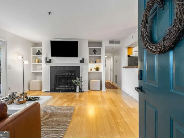 4624 Vinings Central Run SE #122, Smyrna, GA 30339