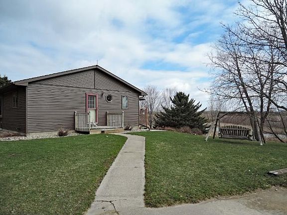 2nd image of 1823 NE 84th Ave