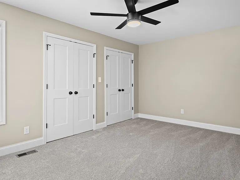 910 Windlau Ct — Photo 16