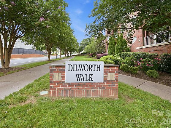 4th image of 1903 Kenilworth Ave Unit 203A