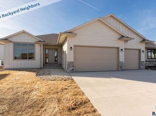 3517 E Sage Grass St, Sioux Falls, SD 57108