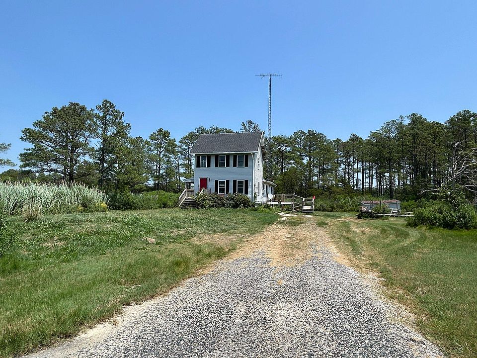 1st image of 2439 Asquith Island Rd