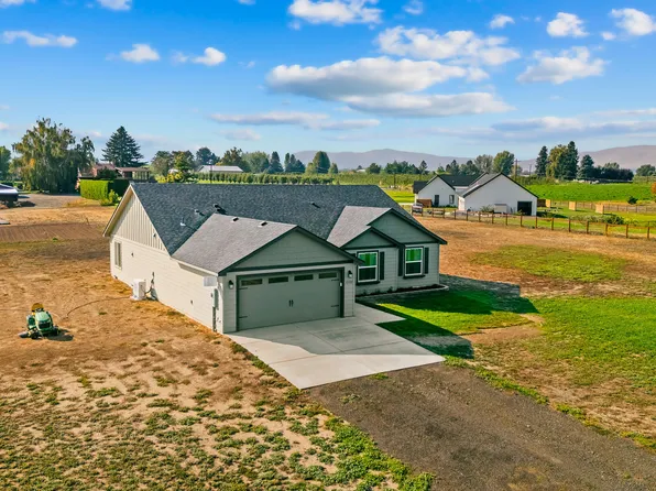 12312 Nelson Rd, Yakima, WA 98903