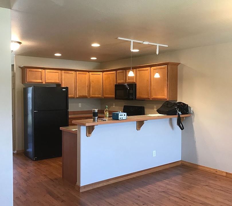 1st image of 2947 N 27th Ave APT 24