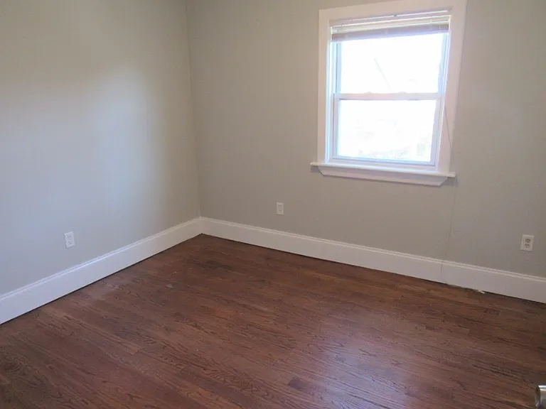 40 Evergreen St #1 — Photo 8