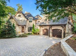 677 Walnut Valley Pkwy, Arden, NC 28704