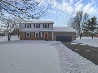 5273 Hayes Rd, Groveport, OH 43125