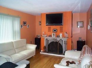 304 Pressler Rd, Wallkill, NY 12589