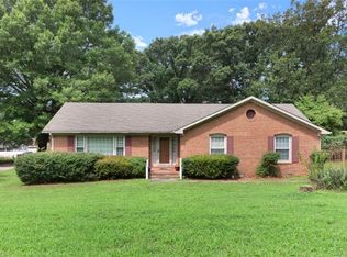 4120 Carver School Rd, Winston Salem, NC 27105