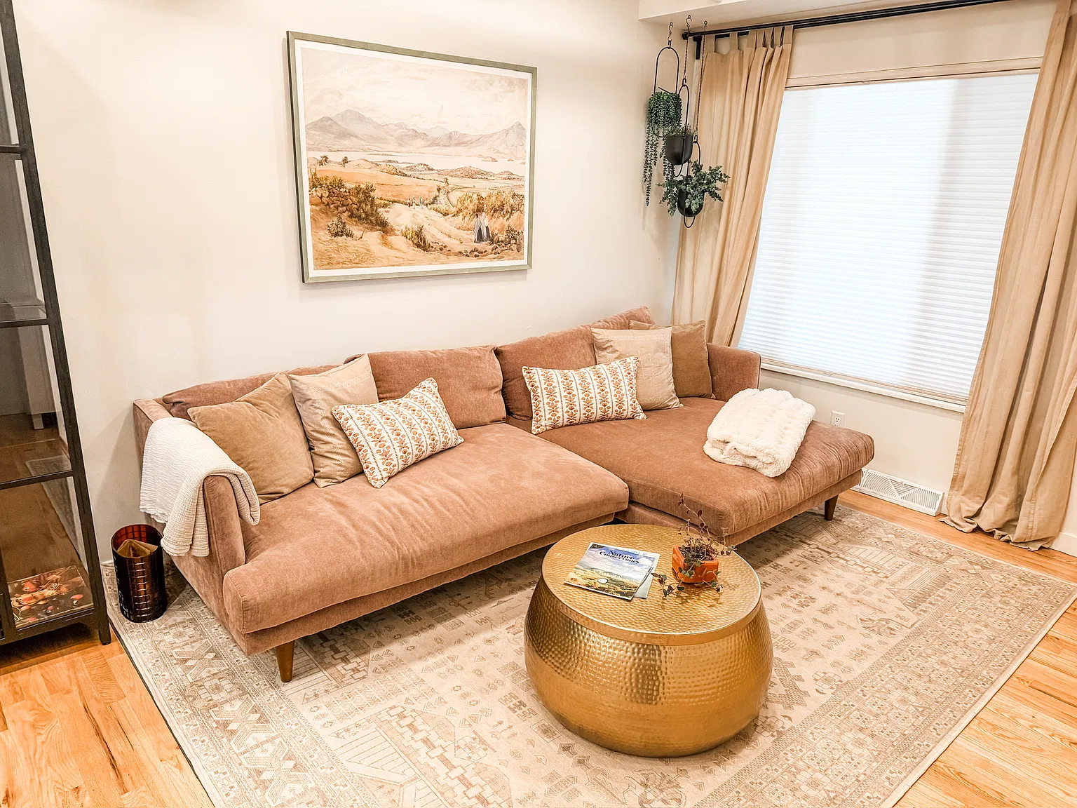 4 bed, 2.5 bath, 2200 sqft, $3,450 — Photo 3
