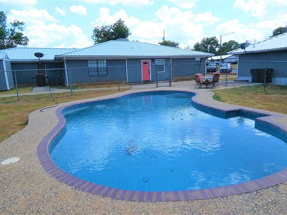 1st image of 103 Lampasas Ct