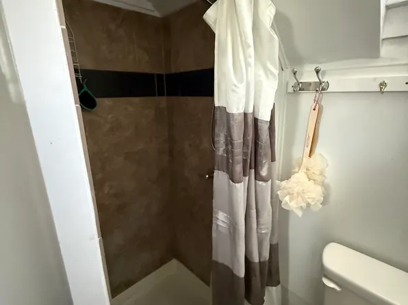 702 W Kiowa St, Colorado Springs, CO 80905