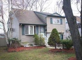 30 Norman Ave, Lake Hiawatha, NJ 07034