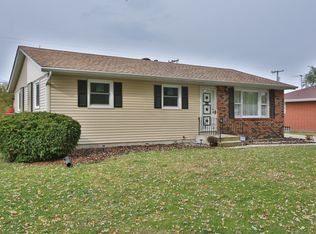 5612 Grant St, Merrillville, IN 46410