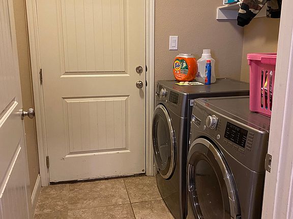 3rd image of 1119 Overshine Ln