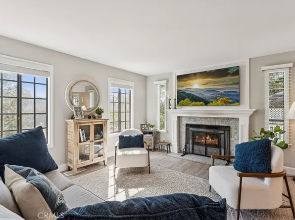 27962 W Shore Rd, Lake Arrowhead, CA 92352