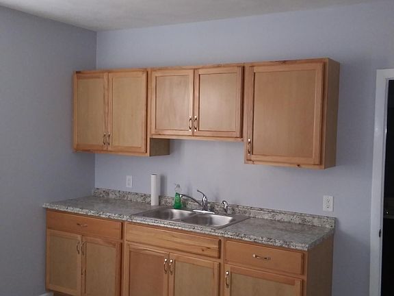 5th image of 123 John St #1F