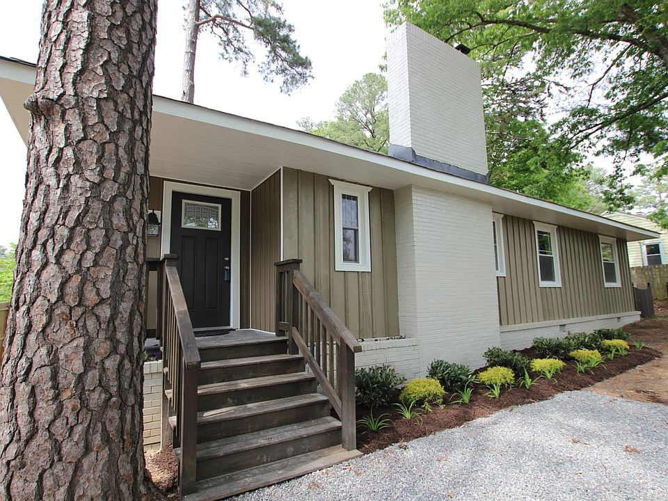 1st image of 2408 Skeet St