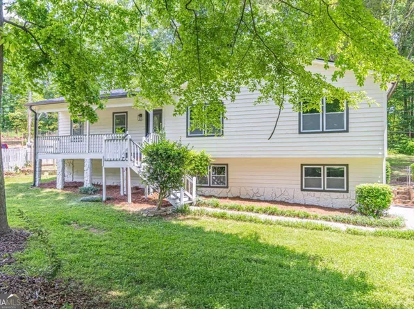 145 Sequoyah Cir, Canton, GA 30115
