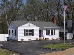 12213 Old Big Bend Rd, Kirkwood, MO 63122