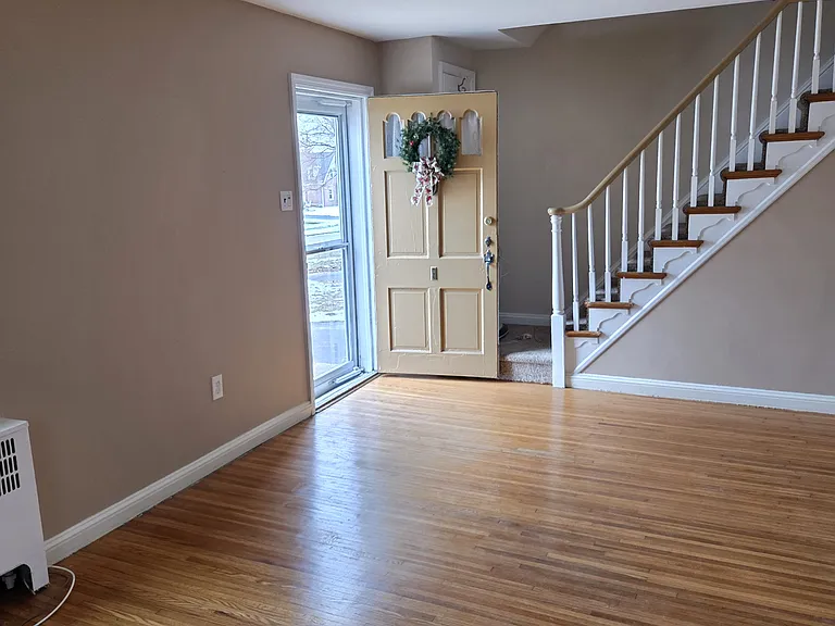 312 Fairlamb Ave — Photo 3