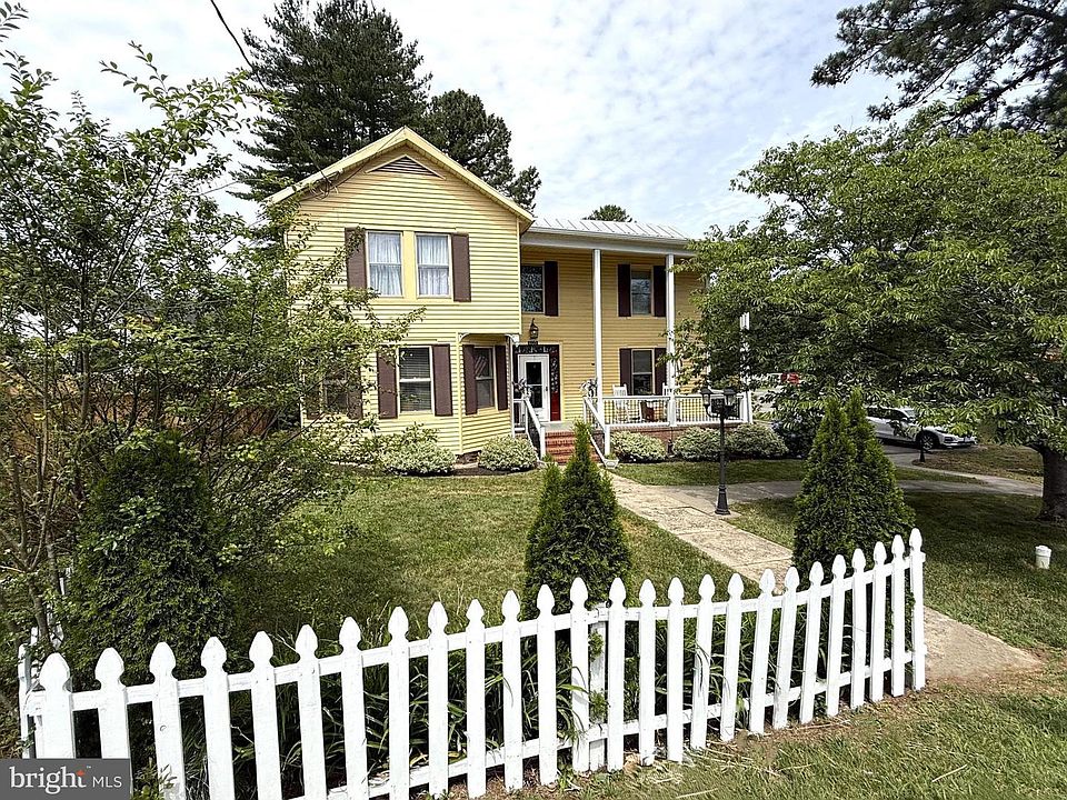 1st image of 605 Mineral Ave