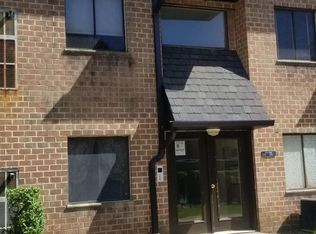 17 Bay Ter #17, Staten Island, NY 10306