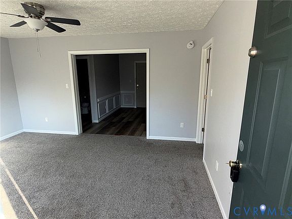 2nd image of 1939 Richmond Ave