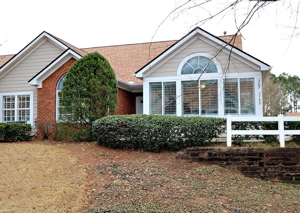1st image of 3787 Vineyards Lake Cir NW #21