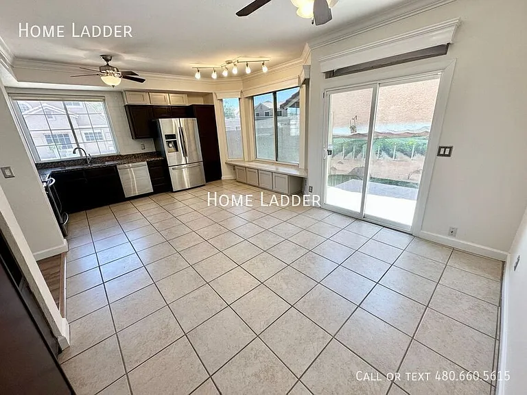2875 W Highland St #1099 — Photo 5
