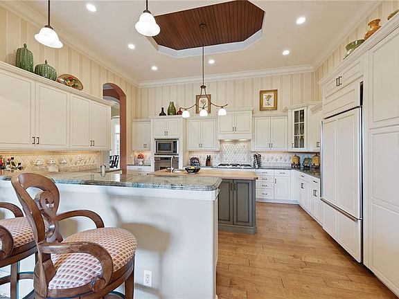 5th image of 9294 Chiasso Cove Ct