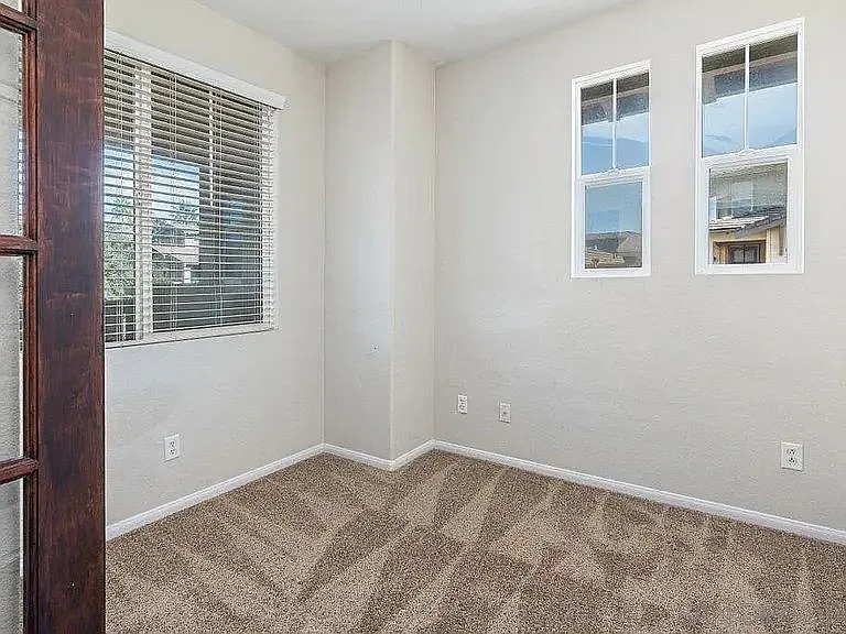 41543 King Palm Ave #5 — Photo 17