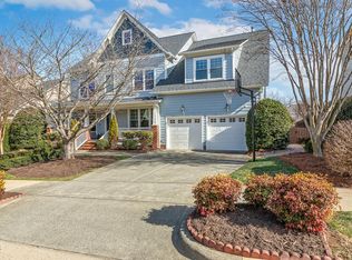 406 Waverly Hills Dr, Cary, NC 27519