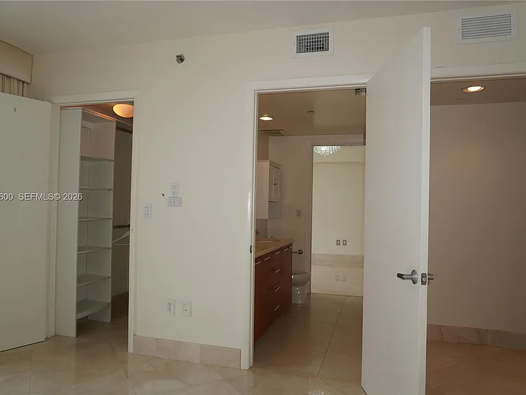 50 Biscayne Blvd #5202 — Photo 118