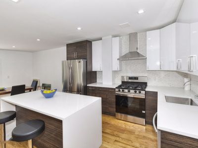 1552 Pacific St, Brooklyn, NY, 11213