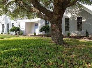 2700 Arbor Dr, Bryan, TX 77802