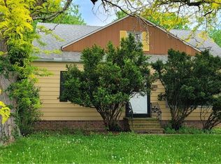 30428 Clarmont Rd, Willowick, OH 44095