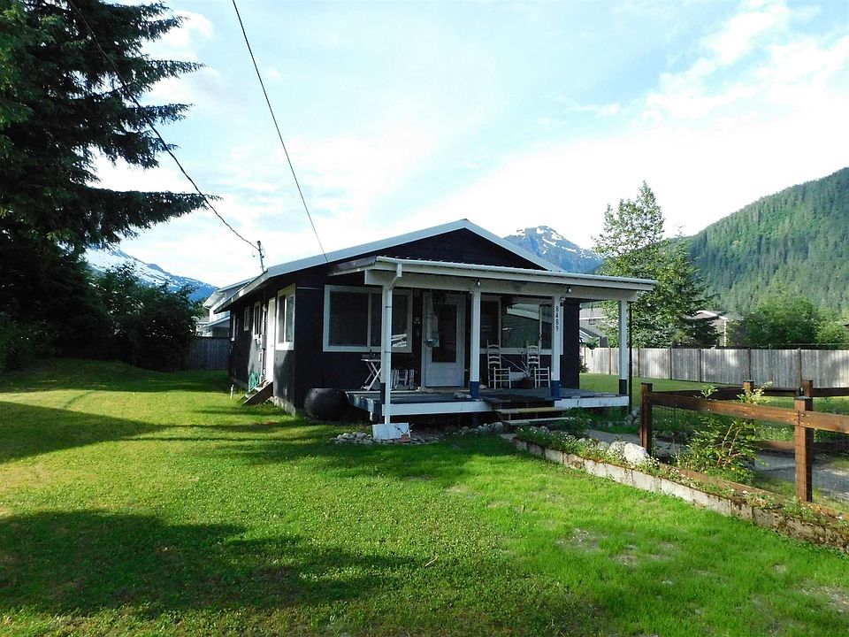 1st image of 8489 Thunder Mountain Rd
