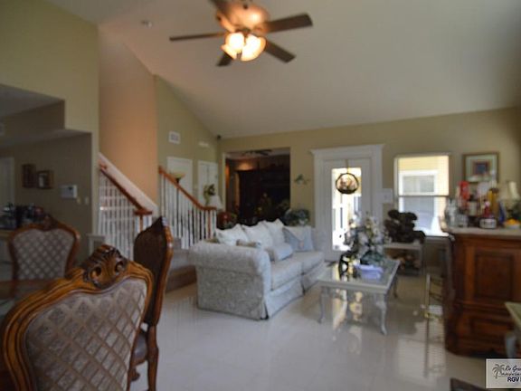 4th image of 3218 Noble Noble Dr