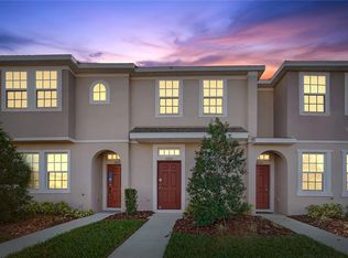 6209 Fairmont Ln, Palmetto, FL 34221