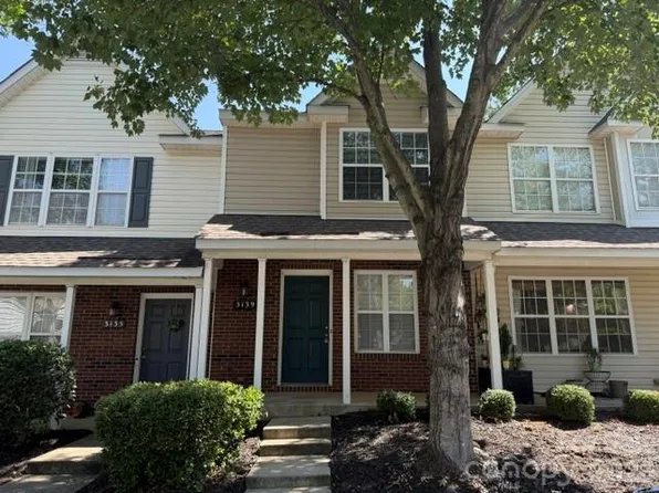 3139 Falling Rock Ct, Charlotte, NC 28213