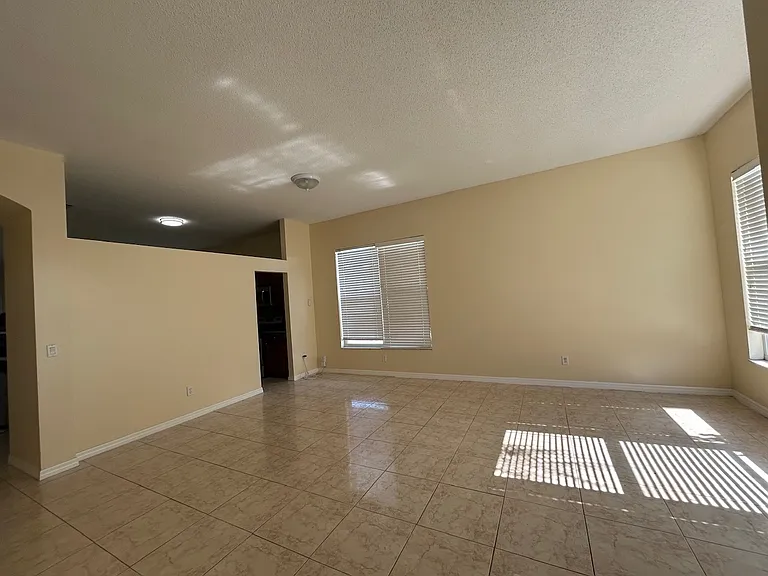 13367 Luxbury Loop — Photo 15