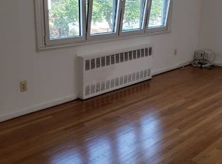 22 Kensington Ave FLOOR 2-2-2, Staten Island, NY 10305