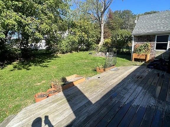 2nd image of 77 Kingston St