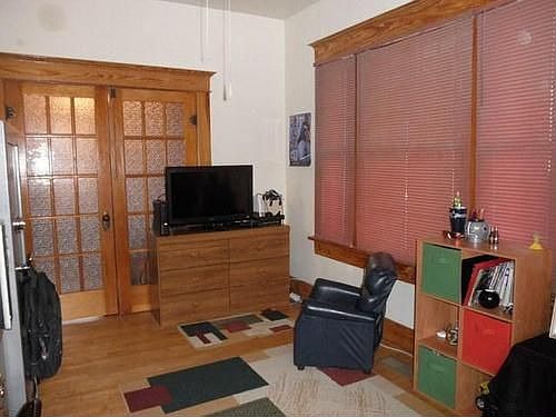 4th image of 1307 E 11th Ave
