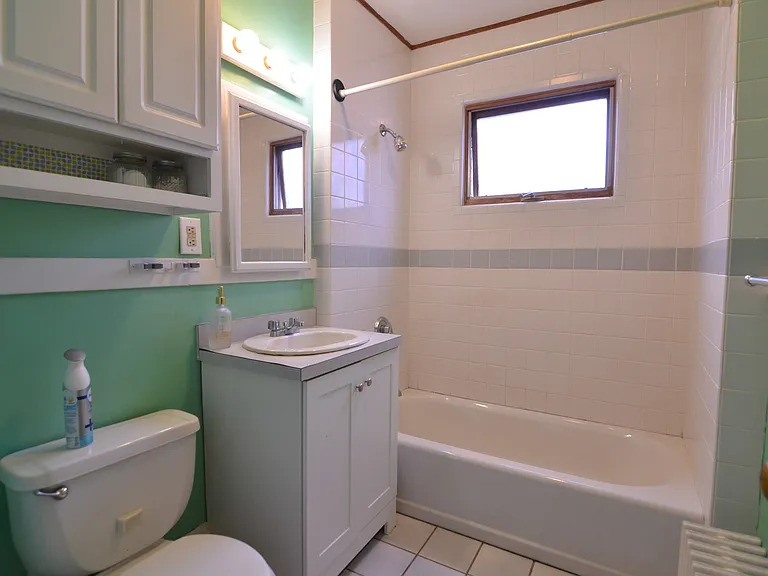 23 Tappan St — Photo 10